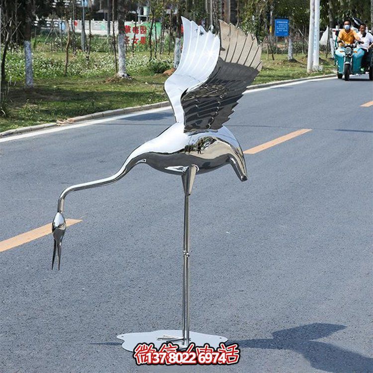火烈鳥雕塑，美化你的園林景觀