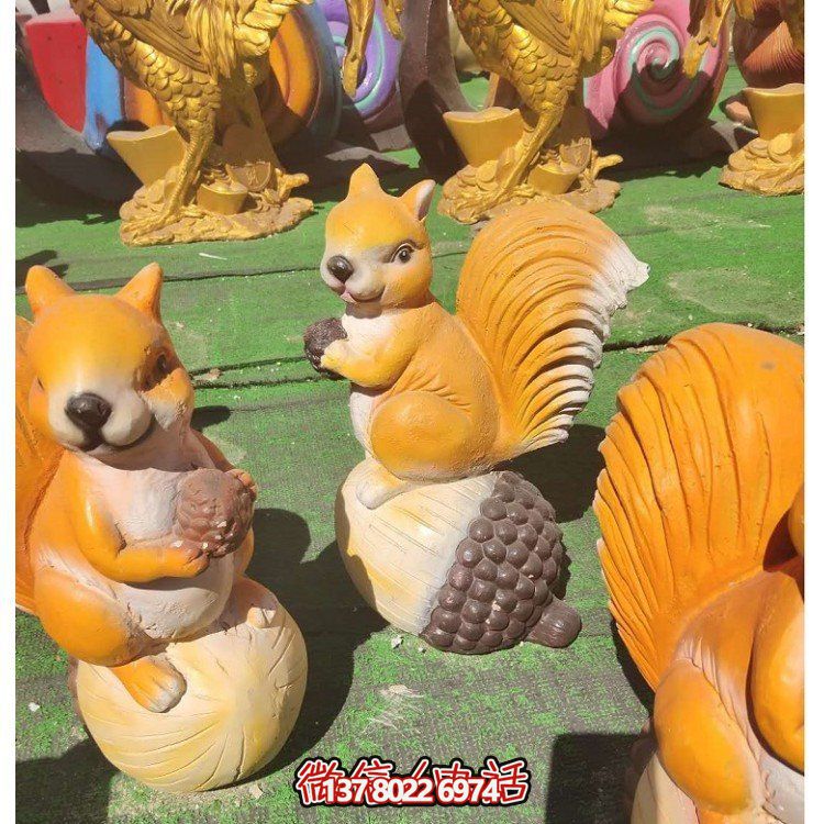 集游樂、景觀、動(dòng)物園于一體的玻璃鋼仿真卡通動(dòng)物游樂場(chǎng)