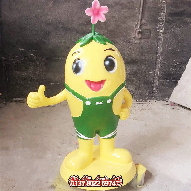 玻璃鋼卡通人物雕塑，給幼兒園創(chuàng)意擺放