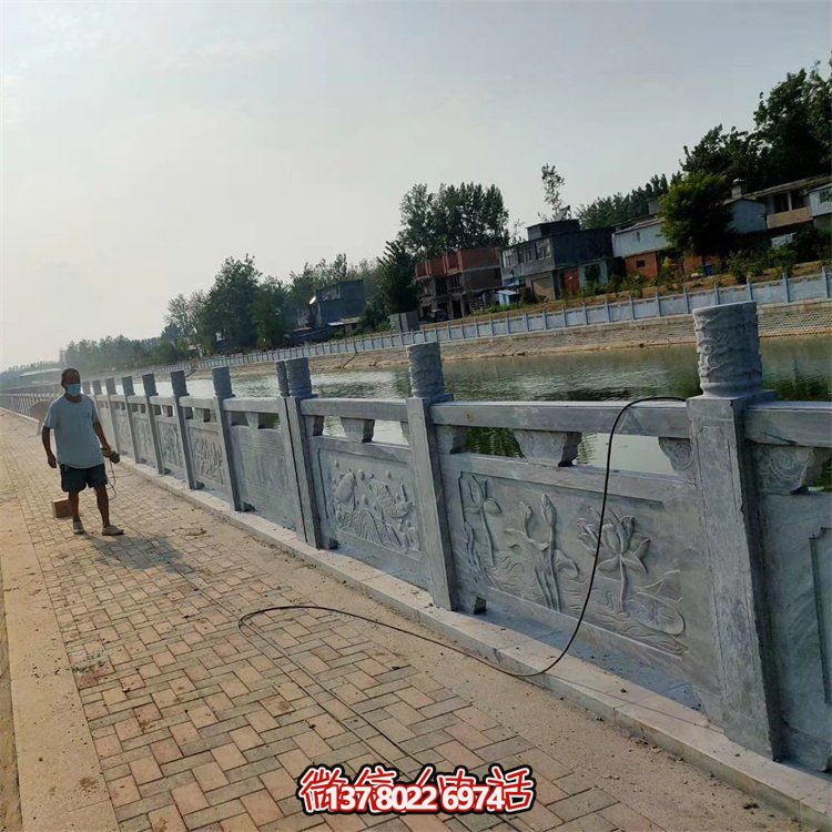 唯美的大理石欄桿雕塑，為園林景觀增添絕美風(fēng)采
