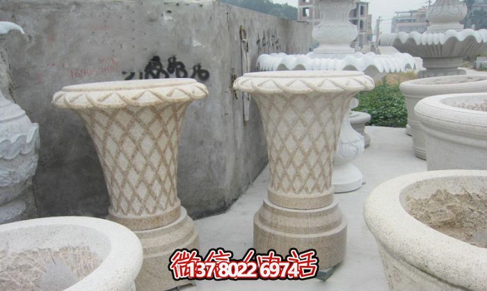 聚焦傳統(tǒng)文化，打造完美的自然景觀——大理石花籃花盆雕塑系列