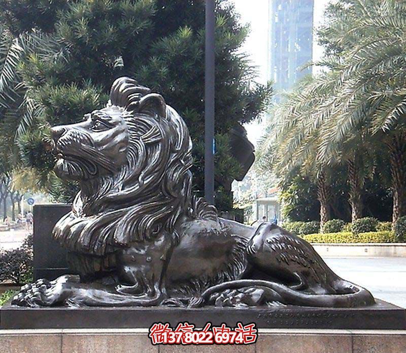 大型不銹鋼獅子雕塑，仿銅臥著雕塑