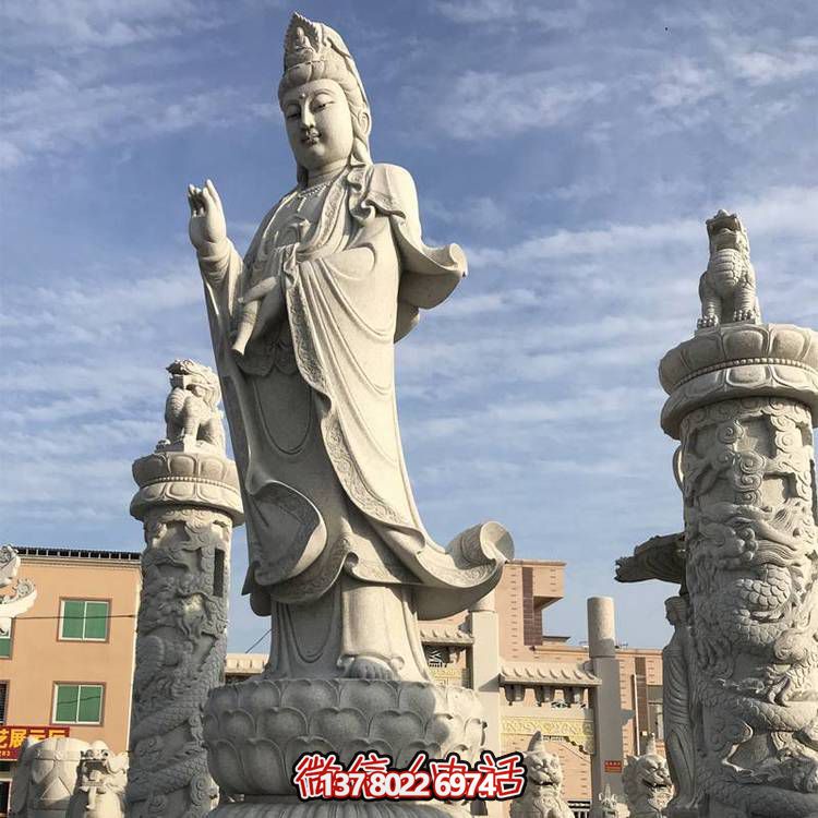 滴水觀音大型雕塑，欣賞美麗的戶(hù)外景點(diǎn)