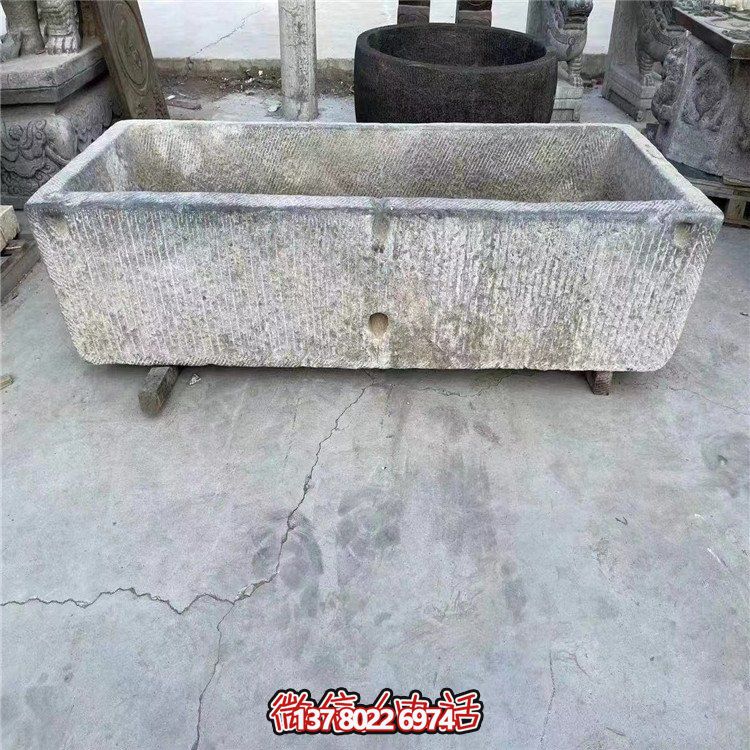 經(jīng)典石槽景觀裝飾，營造自然和諧的室外空間