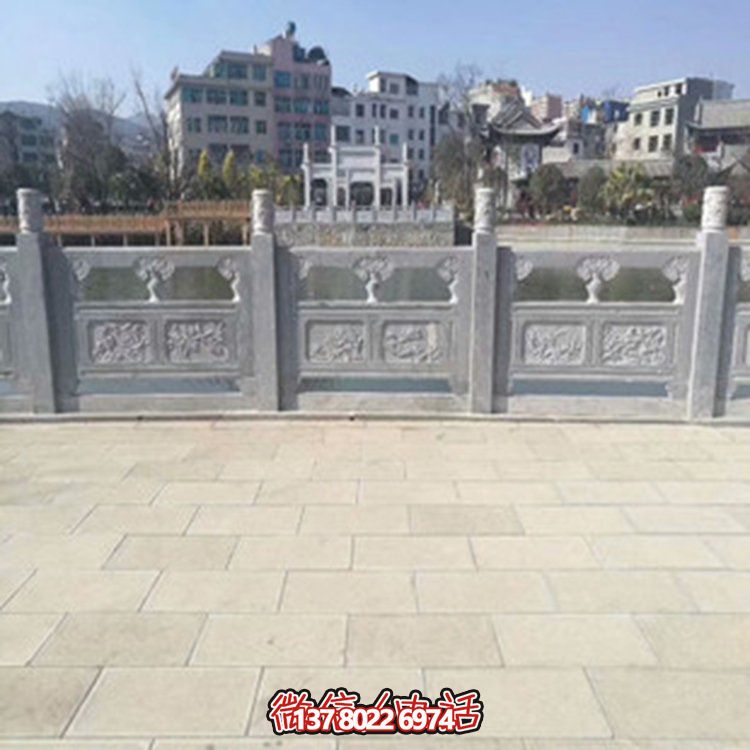 精美大理石雕塑欄桿，裝點戶外園林景觀