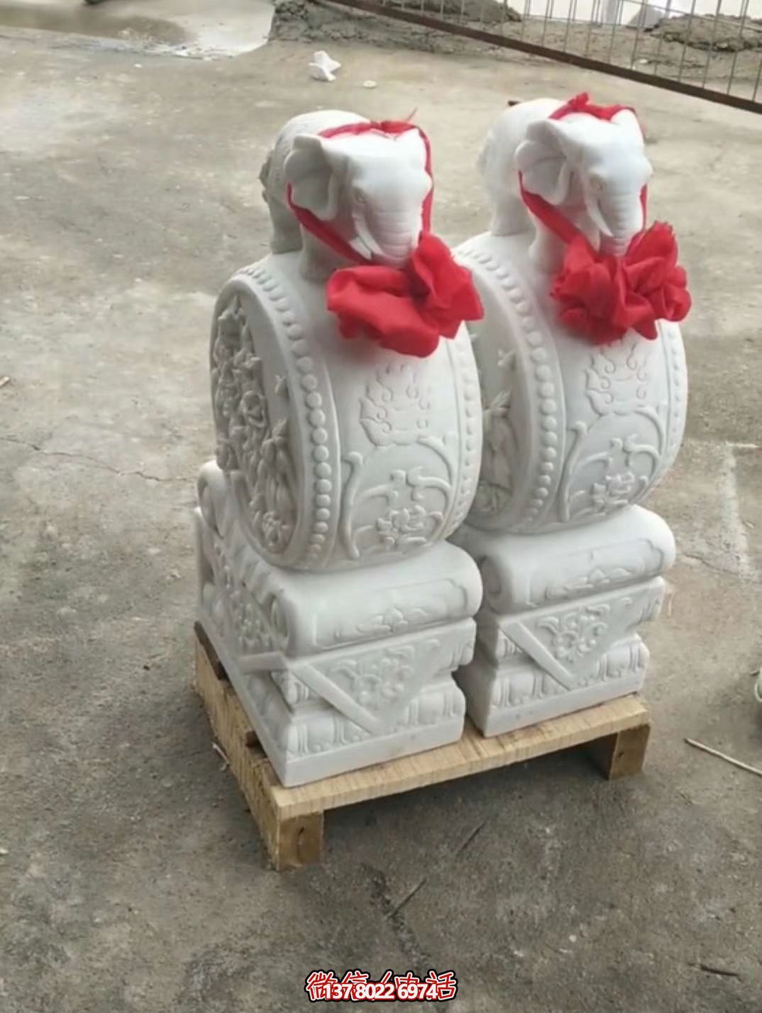 漢白玉吉祥小象雕塑，石門口擺放門墩