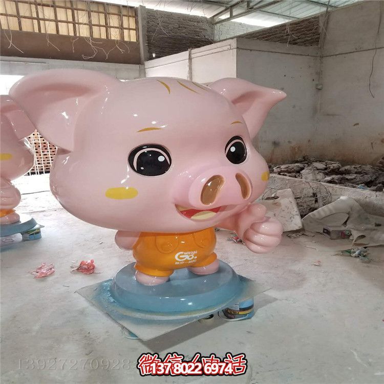 玻璃鋼豬雕塑，為您的店鋪、戶外公園增添熱鬧氣氛
