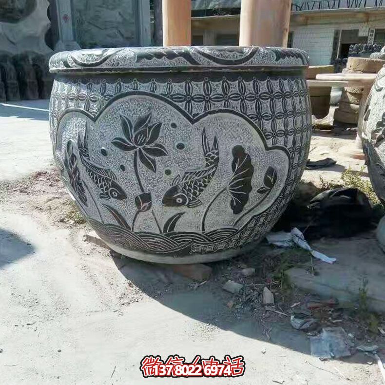 青石雙魚蓮花雕塑，養(yǎng)花缸精美裝飾