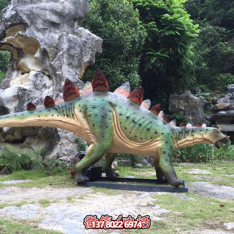 劍齒龍，玻璃鋼仿真恐龍仿生雕塑